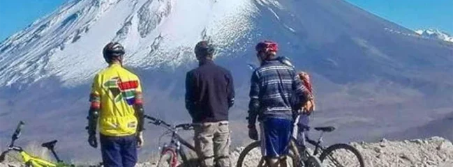 Tour en Bicicleta al Volcán Pichu Pichu | Aventura Andina en Arequipa