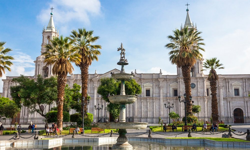 City Tour Arequipa en Mirabus