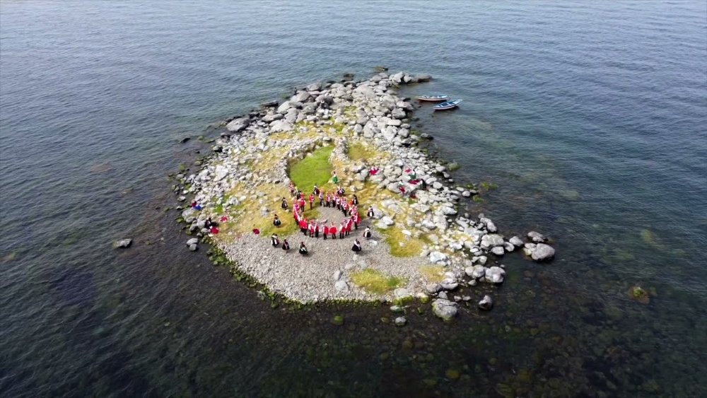isla amantani