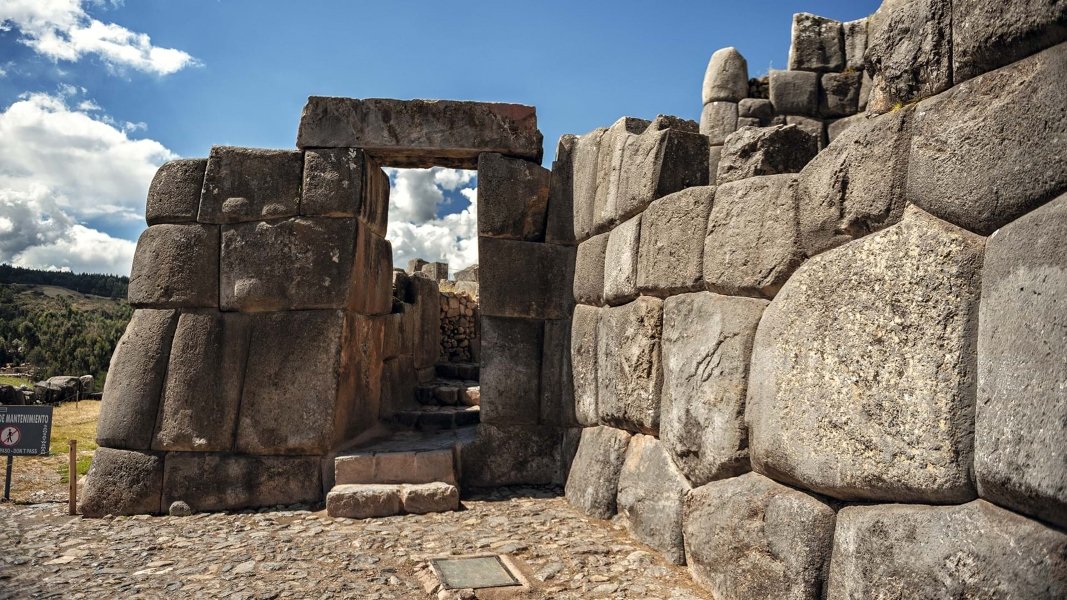 Fortaleza de Sacsayhuman
