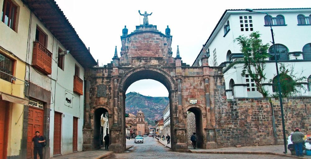 arco santa clara cusco