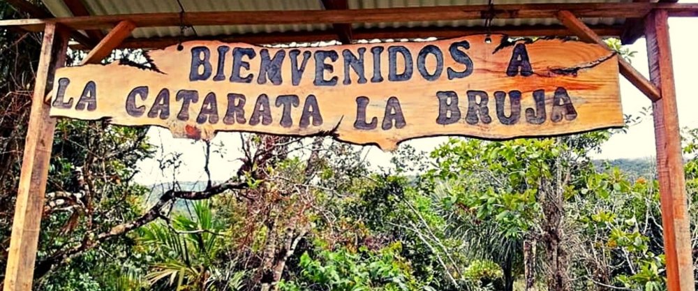 La Bruja Waterfall | Pasco