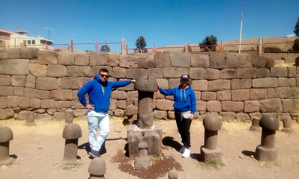 Tour Energético Chucuito y Portal de Aramu Muru desde Puno