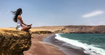 Aventura en Paracas y Huacachina Oasis