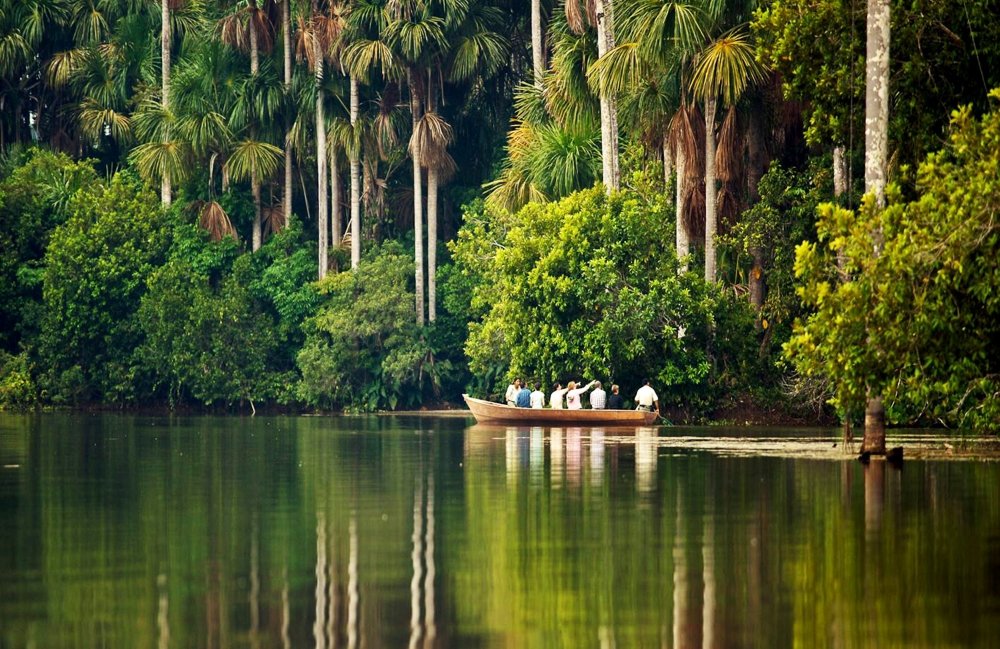 lago Sandoval Tambopata