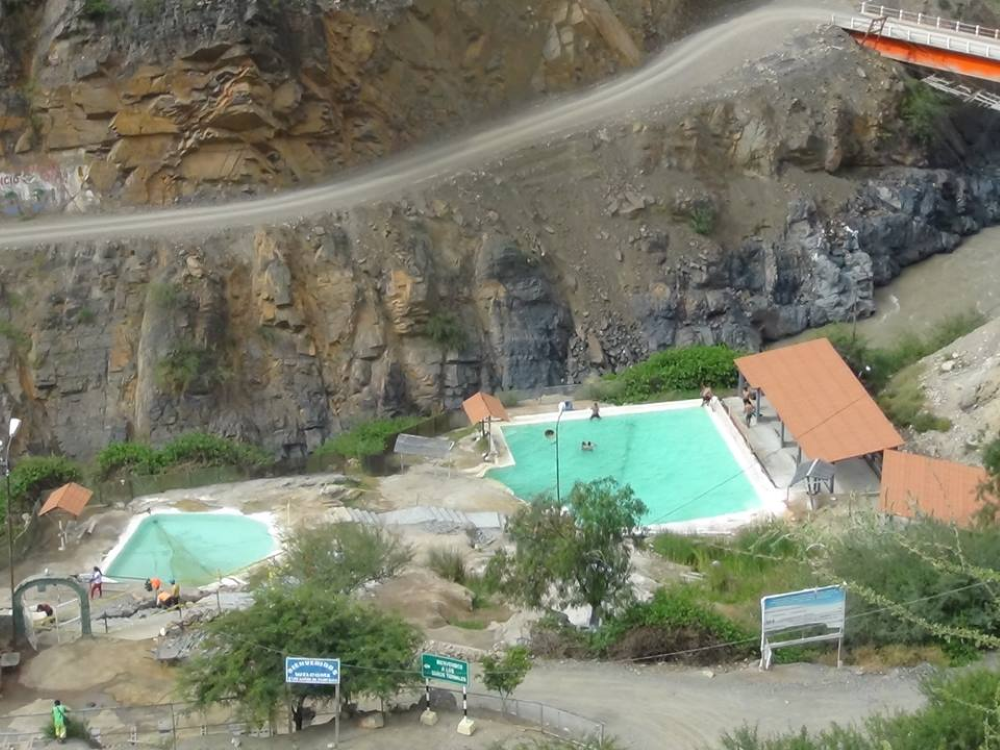 baños termales de coris