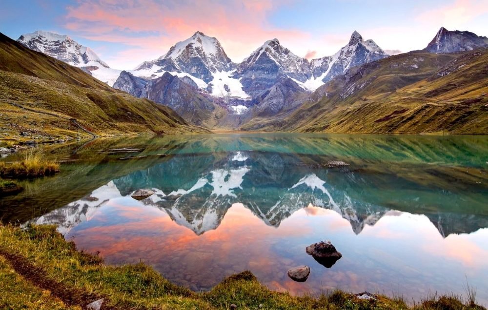 laguna carhuacocha