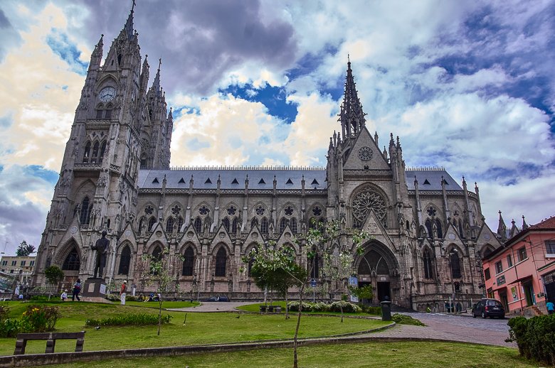 Basílica del Voto Nacional