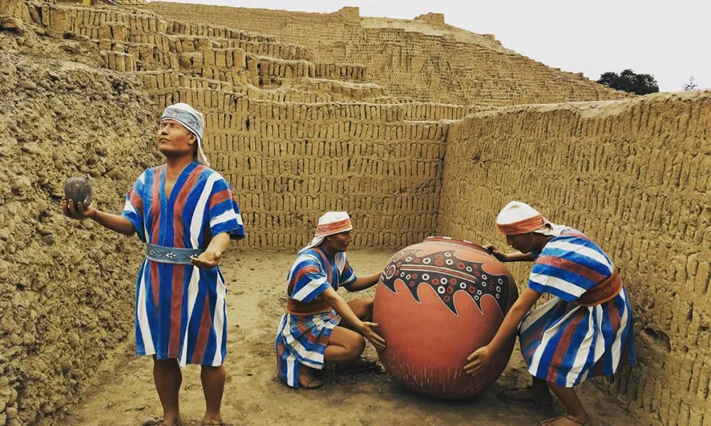 Dónde comprar artesanías cerca de Miraflores (mercados)