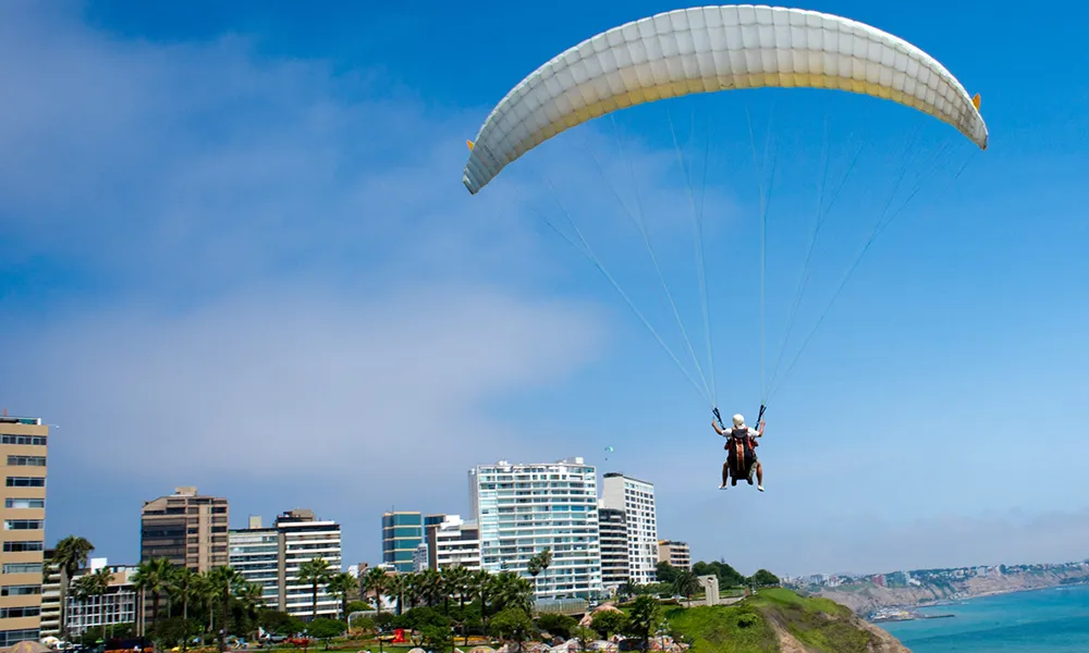 Restaurantes con vista al mar en Lima: la guía definitiva para disfrutar la gastronomía frente al Pacífico