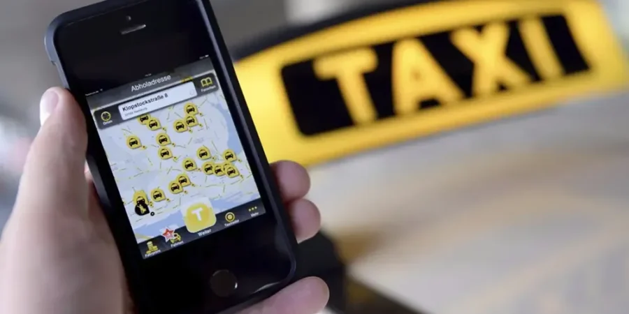 Metropolitano, buses, taxis y apps