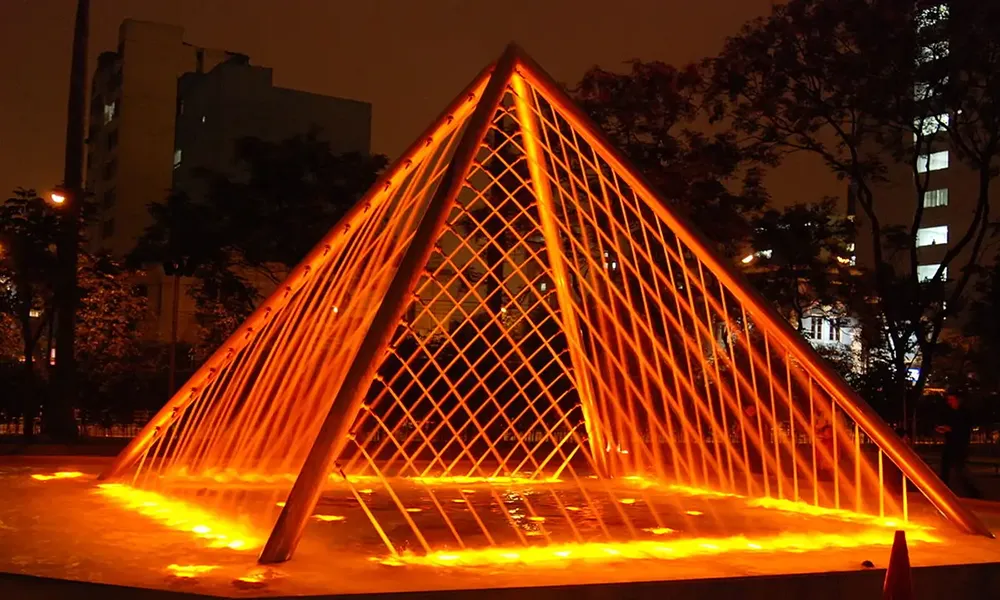 Circuito Mágico del Agua: Horarios, Entradas y Guía Completa para tu Visita