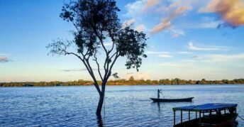 Laguna Yarinacocha – Ucayali