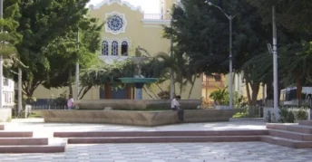 Plaza de Armas de Paita