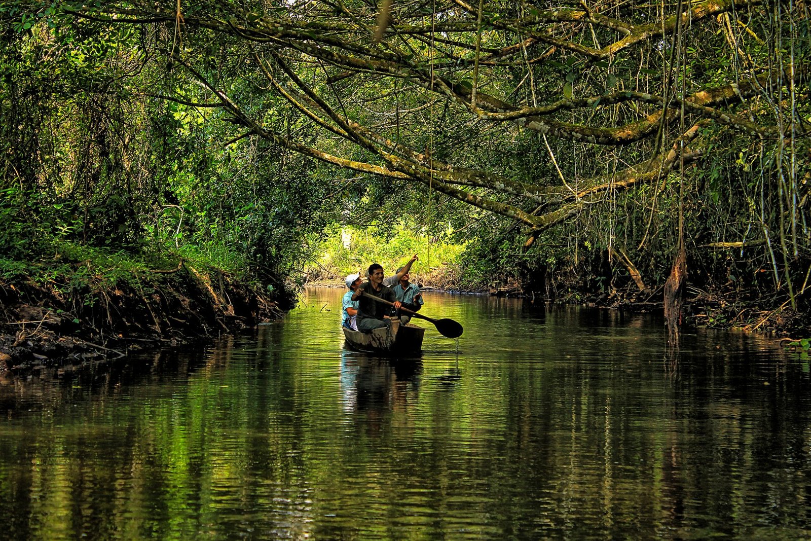 Puerto de Atalaya y cuenca del río Ucayali